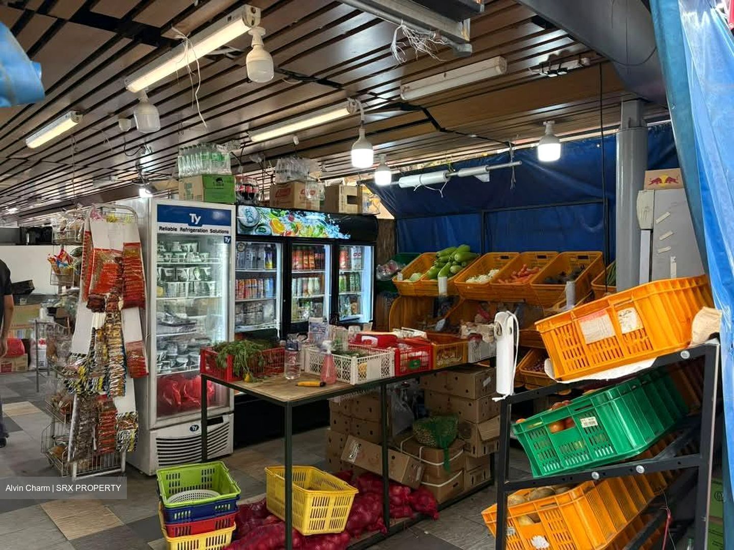 Teban Gardens Road (D22), Retail #599557431